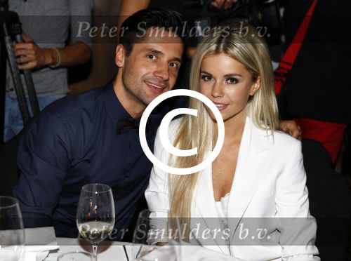 Amsterdam 23 september 2013
Grazia Red carpet event in hotel the Grand.
Yvonne Coldeweijer met een kennis