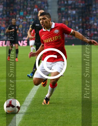 Eindhoven, 25 September 2013
KNVB Beker wedstrijd PSV-Telstar, eindstand 4-1
3 doelpunten Jurgen Locadia
Zakaria Bakkali
Foto Junior Smulders