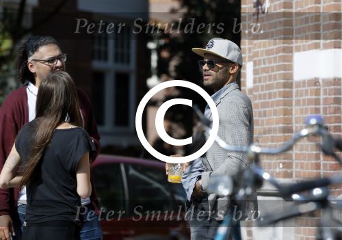 Amsterdam 15 september 2014
Alain Clark met een vriend en een vriendin in Amsterdam zuid