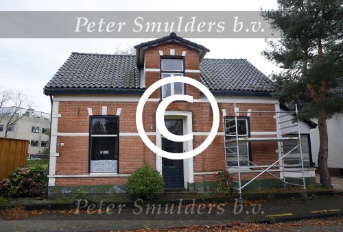 Apeldoorn 22 oktober 2014
Kapsalon en het nieuwe huis van Andy en Melisa vd Meyde wat helemaal verbouwd moet worden.