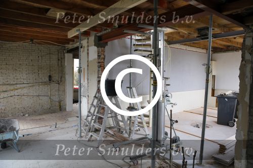 Apeldoorn 22 oktober 2014
Kapsalon en het nieuwe huis van Andy en Melisa vd Meyde wat helemaal verbouwd moet worden.