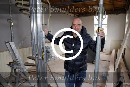 Apeldoorn 22 oktober 2014
Kapsalon en het nieuwe huis van Andy en Melisa vd Meyde wat helemaal verbouwd moet worden.