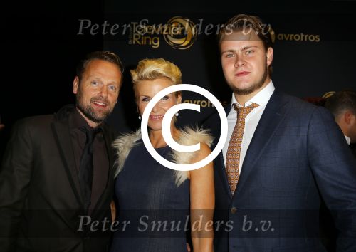 Amsterdam 16 oktober 2014
Uitreiking gouden televizierring in Carre. Anita Witzier met man en zoon