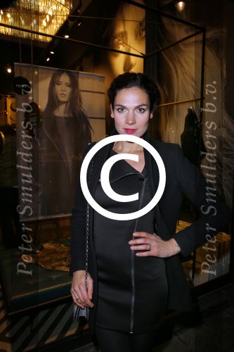 Amsterdam 22 oktober 2014
Diner in de supertrash winkel op de leidse straat.
Anna Drijver