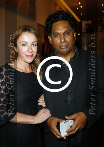 Amsterdam 20 oktober 2014
Premiere alles went behalve een vent in nieuwe de la mar.
Annick Boer met vriend