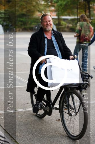 Amsterdam 9 oktober 2014
Presentatie hunkemoller met Sylvie Meis in de westergasfabriek.
Haar vriend Samuel Deutsch kwam ook even kijken. bastiaan v Schaijk