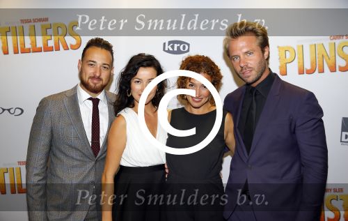 Amsterdam 22 september 2014
Premiere Pijnstillers in Tuschinski. Birgit Schuurman Arne Toonen Katja Schuurman en Thijs Romer