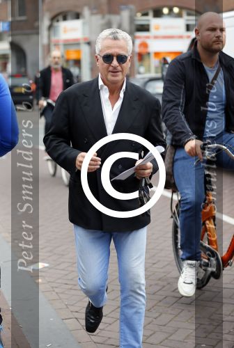 Amsterdam 2 oktober 2014
Bram Moszkowicz op straat in het centrum van Amsterdam