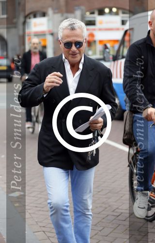Amsterdam 2 oktober 2014
Bram Moszkowicz op straat in het centrum van Amsterdam