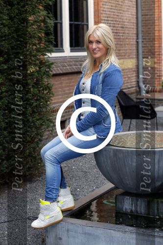 Amsterdam 15 oktober 2014
Presentatie sbs6 programma het beste idee van Nederland met Britt Dekker Jochem v Gelder en de juryleden Bernd Schneider Marco Aarnink en Erlynne Bakkers in het college hotel.