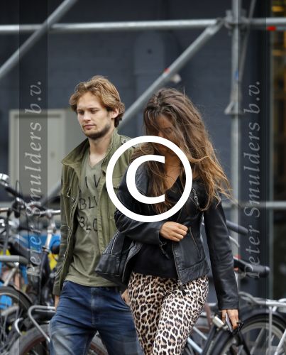 Amsterdam 23 september 2014
Daley Blind en zijn vriendin Candy-Rae Fleur zijn even een dagje over uit Manchester om in Amsterdam te lunchen en te winkelen op de cornelis schuytstraat.