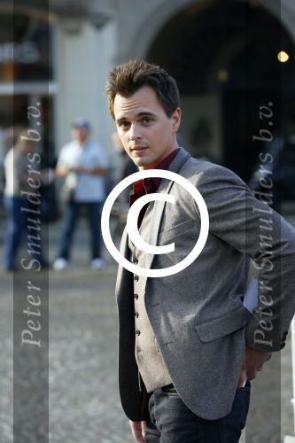 Amsterdam 30 september 2014
Kelly Kruger, Darin Brooks, Kim Matula, Scott Clifton, Ashleigh Brewer en Ferry Doedens uit de Amerikaanse soapserie The Bold and the Beautiful tijdens opnames op de dam in Amsterdam.