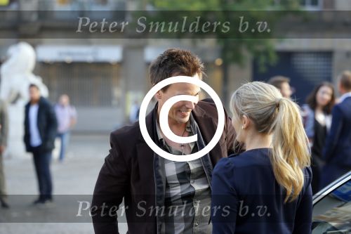 Amsterdam 30 september 2014
Kelly Kruger, Darin Brooks, Kim Matula, Scott Clifton, Ashleigh Brewer en Ferry Doedens uit de Amerikaanse soapserie The Bold and the Beautiful tijdens opnames op de dam in Amsterdam.