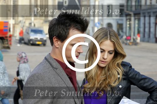 Amsterdam 30 september 2014
Kelly Kruger, Darin Brooks, Kim Matula, Scott Clifton, Ashleigh Brewer en Ferry Doedens uit de Amerikaanse soapserie The Bold and the Beautiful tijdens opnames op de dam in Amsterdam.
