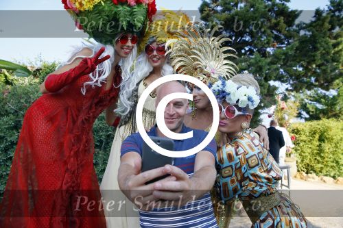 ibiza 26 september 2014
Trouwen Patty Brard en Antoine de Vijver bij babylon beach op ibiza. Dirk Jan Leenen