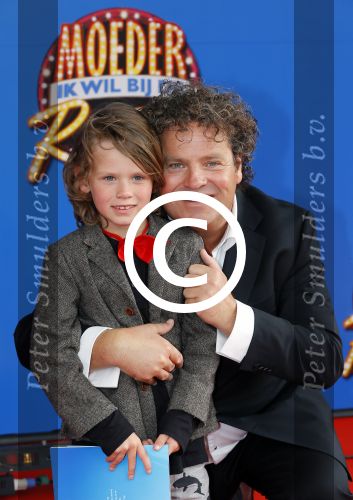 Utrecht 21 september 2014
Premiere moeder ik wil bij de revue in het beatrixtheater. Dirk Zeelenberg met zoon