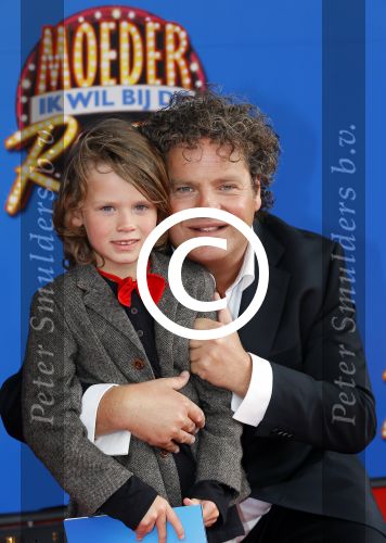 Utrecht 21 september 2014
Premiere moeder ik wil bij de revue in het beatrixtheater. Dirk Zeelenberg met zoon