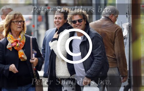 Amsterdam 23 september 2014
Dirk Zeelenberg met zijn vrouw Suus op de cornelis schuytstraat