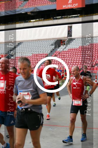 Amsterdam 12 oktober 2014
Rene Froger loopt met zoon Danny beste vriend Frank Schmitt de ajax loop ter voorbereiding op de New York marathon. Edwin v d Sar