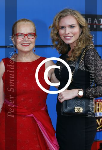 Utrecht 21 september 2014
Premiere moeder ik wil bij de revue in het beatrixtheater. Monica Strotman met Elise v d Meyden