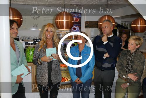 Blaricum 15 oktober 2014
Presentatie boek Ellemieke Vermolen in Blushing van Gordon. ralph Moorman