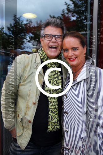 Amstelveen 5 oktober 2014
Emile Ratelband met zijn zoon Emilio en dochter Royce en vriendin Gitta bij premiere Pippi Langkous.