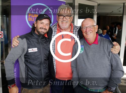Dronten 22 september 2014
Golfwedstrijd voor stichting pijn tegen kanker van Ernst daniel Smid op de golfbaan van Dronten. Ernst met Brian Schutz