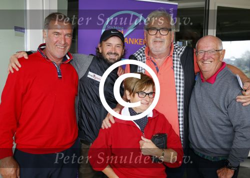 Dronten 22 september 2014
Golfwedstrijd voor stichting pijn tegen kanker van Ernst daniel Smid op de golfbaan van Dronten. Ernst met Brian Schutz