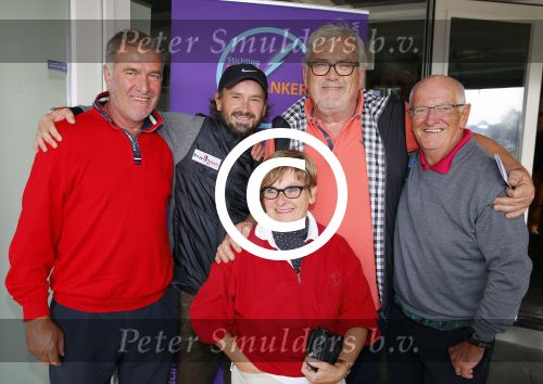 Dronten 22 september 2014
Golfwedstrijd voor stichting pijn tegen kanker van Ernst daniel Smid op de golfbaan van Dronten. Ernst met Brian Schutz