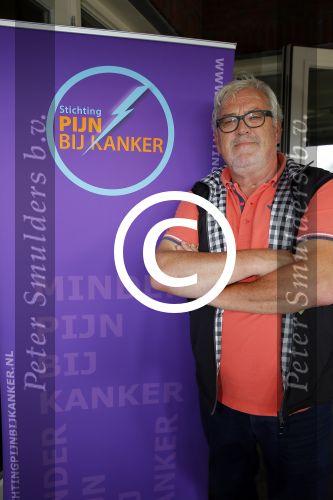Dronten 22 september 2014
Golfwedstrijd voor stichting pijn tegen kanker van Ernst daniel Smid op de golfbaan van Dronten.