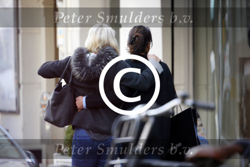 Amsterdam 10 oktober 2014
Eva Jinek met haar stylist op de pc hooftstraat