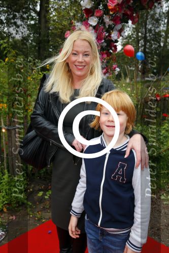 Amsterdam 8 0ktober 2014
Mama van het jaar verkieizing. Eva Ruis met zoon