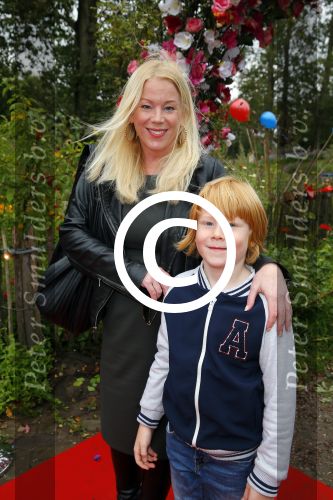 Amsterdam 8 0ktober 2014
Mama van het jaar verkieizing. Eva Ruis met zoon
