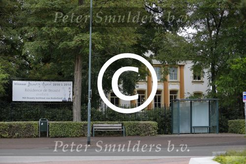 Chaam 6 oktober 2014
Evelien  Leijten van Residence de Beaute in Chaam gekozen toto beste schoonheidsinstituut van Nederland.