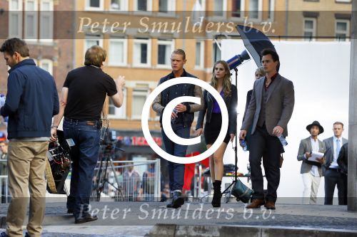 Amsterdam 30 september 2014
Kelly Kruger, Darin Brooks, Kim Matula, Scott Clifton, Ashleigh Brewer en Ferry Doedens uit de Amerikaanse soapserie The Bold and the Beautiful tijdens opnames op de dam in Amsterdam.