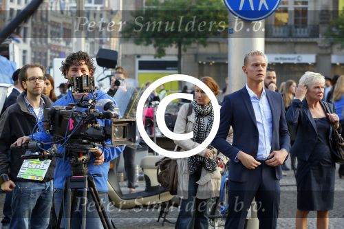 Amsterdam 30 september 2014
Kelly Kruger, Darin Brooks, Kim Matula, Scott Clifton, Ashleigh Brewer en Ferry Doedens uit de Amerikaanse soapserie The Bold and the Beautiful tijdens opnames op de dam in Amsterdam.