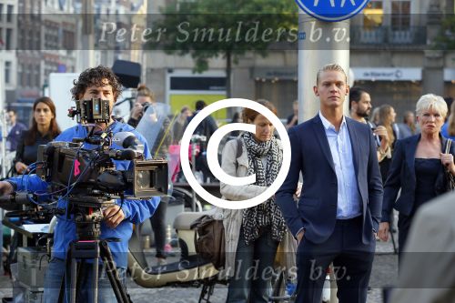 Amsterdam 30 september 2014
Kelly Kruger, Darin Brooks, Kim Matula, Scott Clifton, Ashleigh Brewer en Ferry Doedens uit de Amerikaanse soapserie The Bold and the Beautiful tijdens opnames op de dam in Amsterdam.