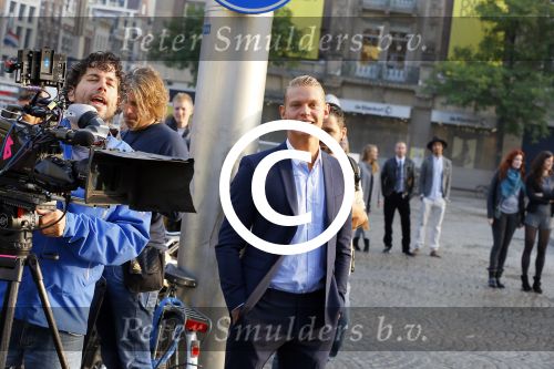 Amsterdam 30 september 2014
Kelly Kruger, Darin Brooks, Kim Matula, Scott Clifton, Ashleigh Brewer en Ferry Doedens uit de Amerikaanse soapserie The Bold and the Beautiful tijdens opnames op de dam in Amsterdam.