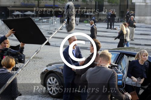 Amsterdam 30 september 2014
Kelly Kruger, Darin Brooks, Kim Matula, Scott Clifton, Ashleigh Brewer en Ferry Doedens uit de Amerikaanse soapserie The Bold and the Beautiful tijdens opnames op de dam in Amsterdam.