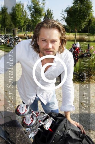 Dronten 22 september 2014
Golfwedstrijd voor stichting pijn tegen kanker van Ernst daniel Smid op de golfbaan van Dronten. Ferry Somogyi