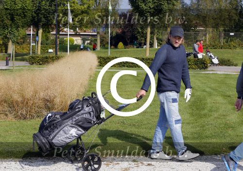 Dronten 22 september 2014
Golfwedstrijd voor stichting pijn tegen kanker van Ernst daniel Smid op de golfbaan van Dronten. Ferry Somogyi