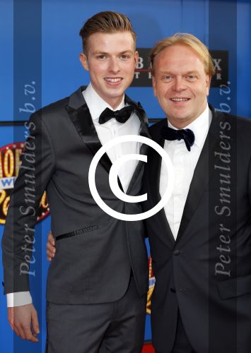 Utrecht 21 september 2014
Premiere moeder ik wil bij de revue in het beatrixtheater. Frits Huffnagel met vriend