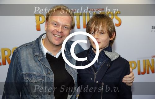 Amsterdam 22 september 2014
Premiere Pijnstillers in Tuschinski.
Frits Huffnagel en petekind Joep