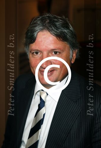 Amsterdam 20 oktober 2014
Premiere alles went behalve een vent in nieuwe de la mar.
Frits Landesbergen