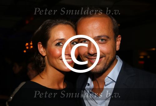 Bussum, 27 September 2014
Premiere Sneeuwwitje in \'t Spant in Bussum
Geert Hoes met zijn nieuwe vriendin sinds Mei 2015, Bonny Hooghof
Foto Peter Smulders BV
