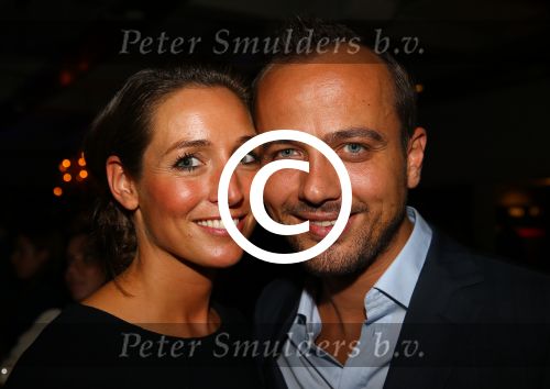 Bussum, 27 September 2014
Premiere Sneeuwwitje in \'t Spant in Bussum
Geert Hoes met zijn nieuwe vriendin sinds Mei 2015, Bonny Hooghof
Foto Peter Smulders BV