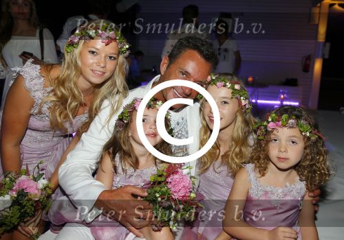 ibiza 26 september 2014
Trouwen Patty Brard en Antoine de Vijver bij babylon beach op ibiza.
Gerard Joling met Jackie en Romy