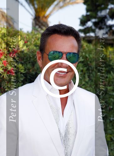 ibiza 26 september 2014
Trouwen Patty Brard en Antoine de Vijver bij babylon beach op ibiza. Gerard Joling