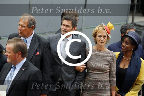Den Haag 16 september 2014
Prinsjesdag met oa Koning Willem Alexander Koningin Maxima prinses Laurentien en prins Constantijn. Gouden Koets op het binnenhof.
Harm Beertema