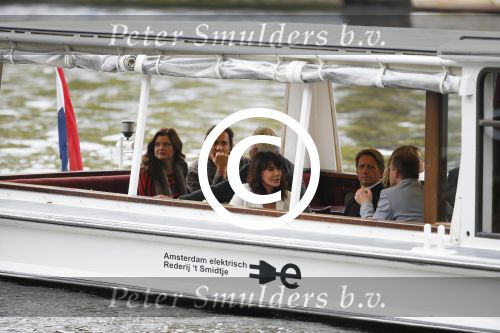Amsterdam 2 oktober 2014
Boottocht en fotoshoot met Bradley Bell (Executive Producer & Head Writer)ï¿½
Ashleigh Brewer (Ivy Forrester)ï¿½
Darin Brooks (Wyatt Spencer)
Scott Clifton (Liam Spencer)ï¿½
Thorsten Kaye (Ridge Forrester)ï¿½
Kim Matula (Hope Logan)ï¿½
John McCook (Eric Forrester)ï¿½
Heather Tom (Katie Logan)ï¿½
Hunter Tylo (Dr. Taylor Hayes)
van de bold and the beuatiful in hotel l Europe.